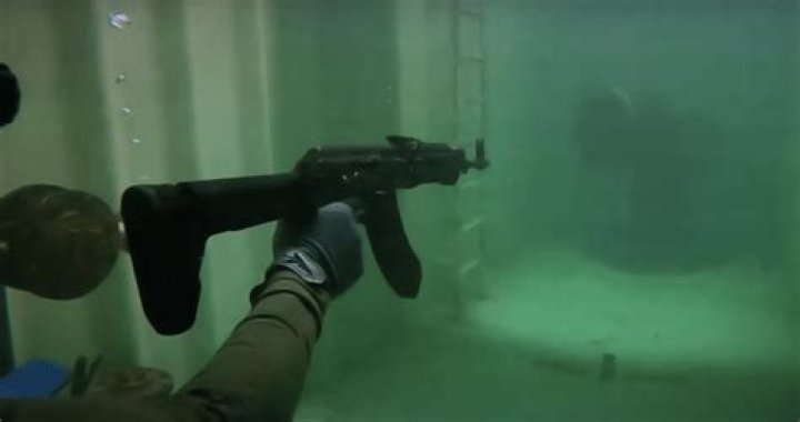 Can Glock shoot underwater?