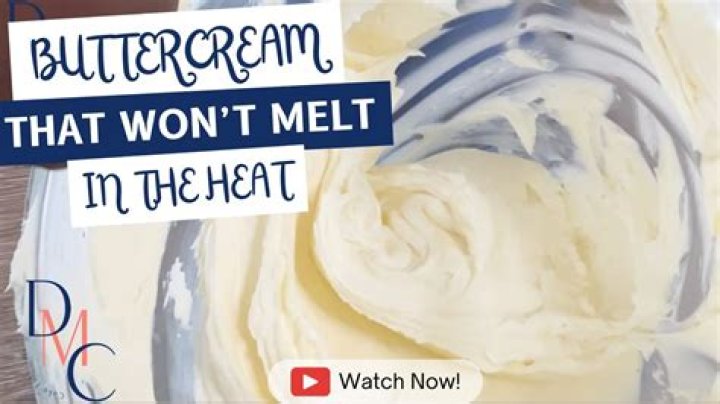 Why does my buttercream split when adding colour?